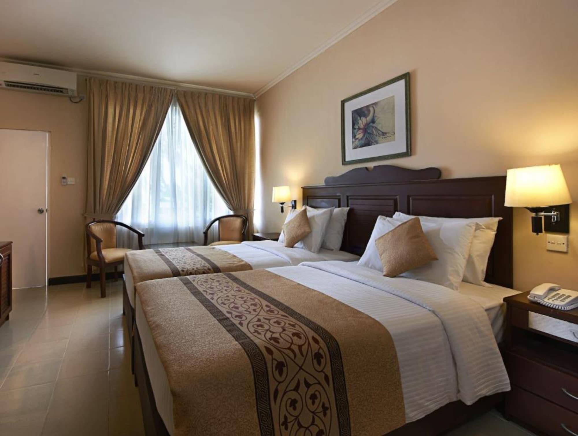 Berjaya Hotel Colombo Dehiwala-Mount Lavinia Екстериор снимка