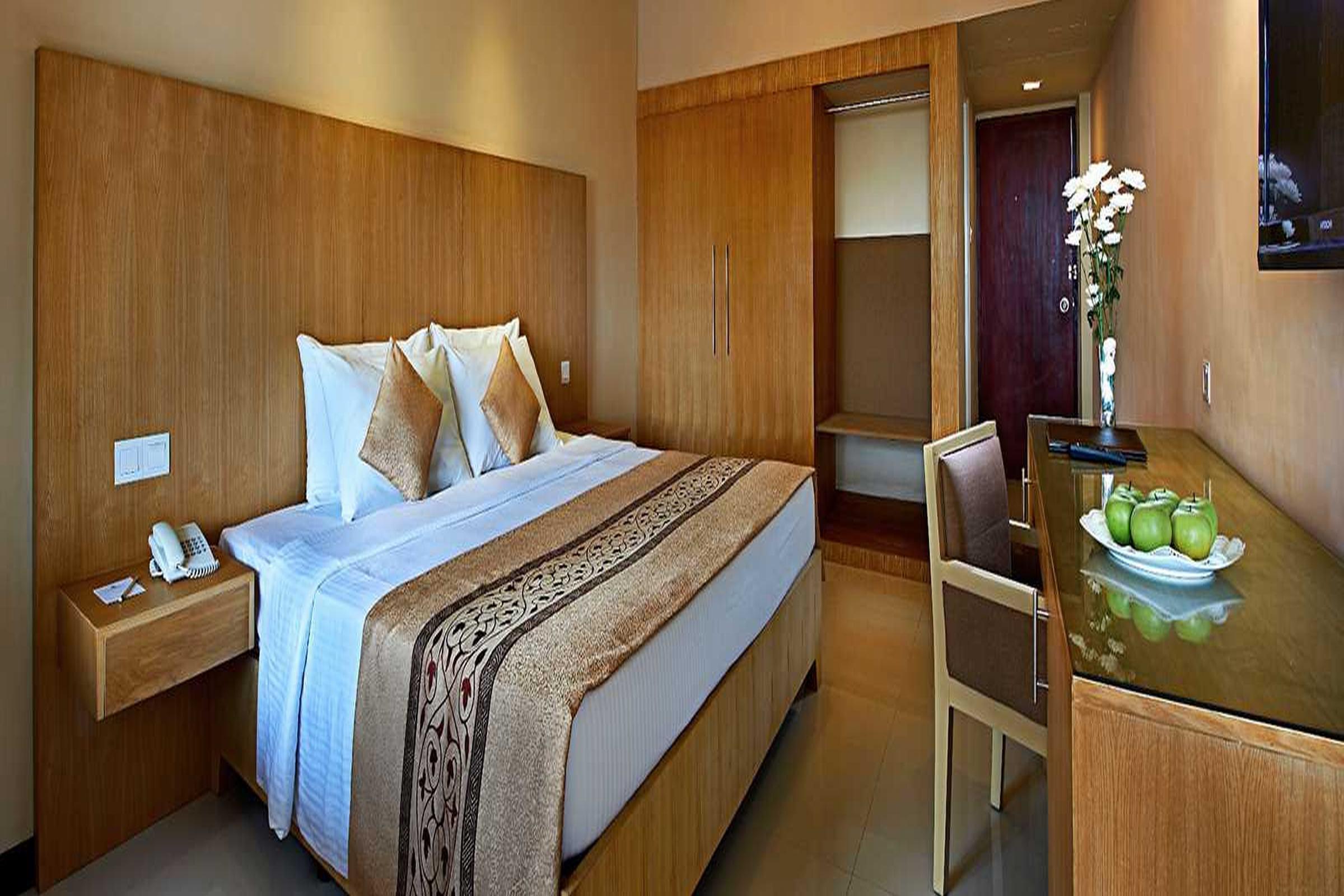 Berjaya Hotel Colombo Dehiwala-Mount Lavinia Екстериор снимка