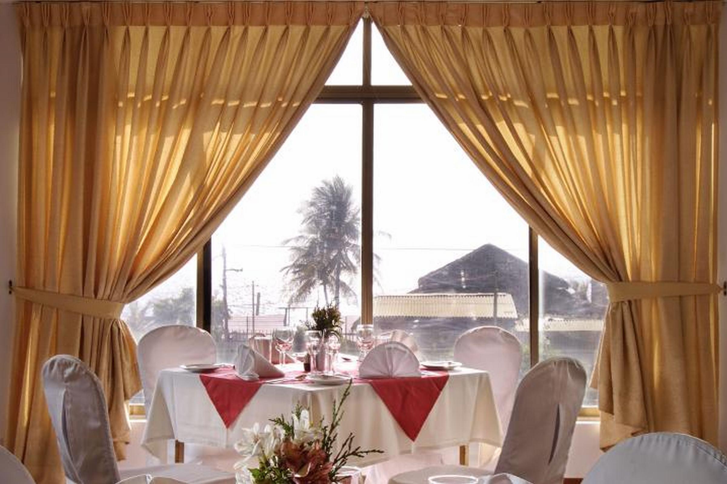 Berjaya Hotel Colombo Dehiwala-Mount Lavinia Екстериор снимка