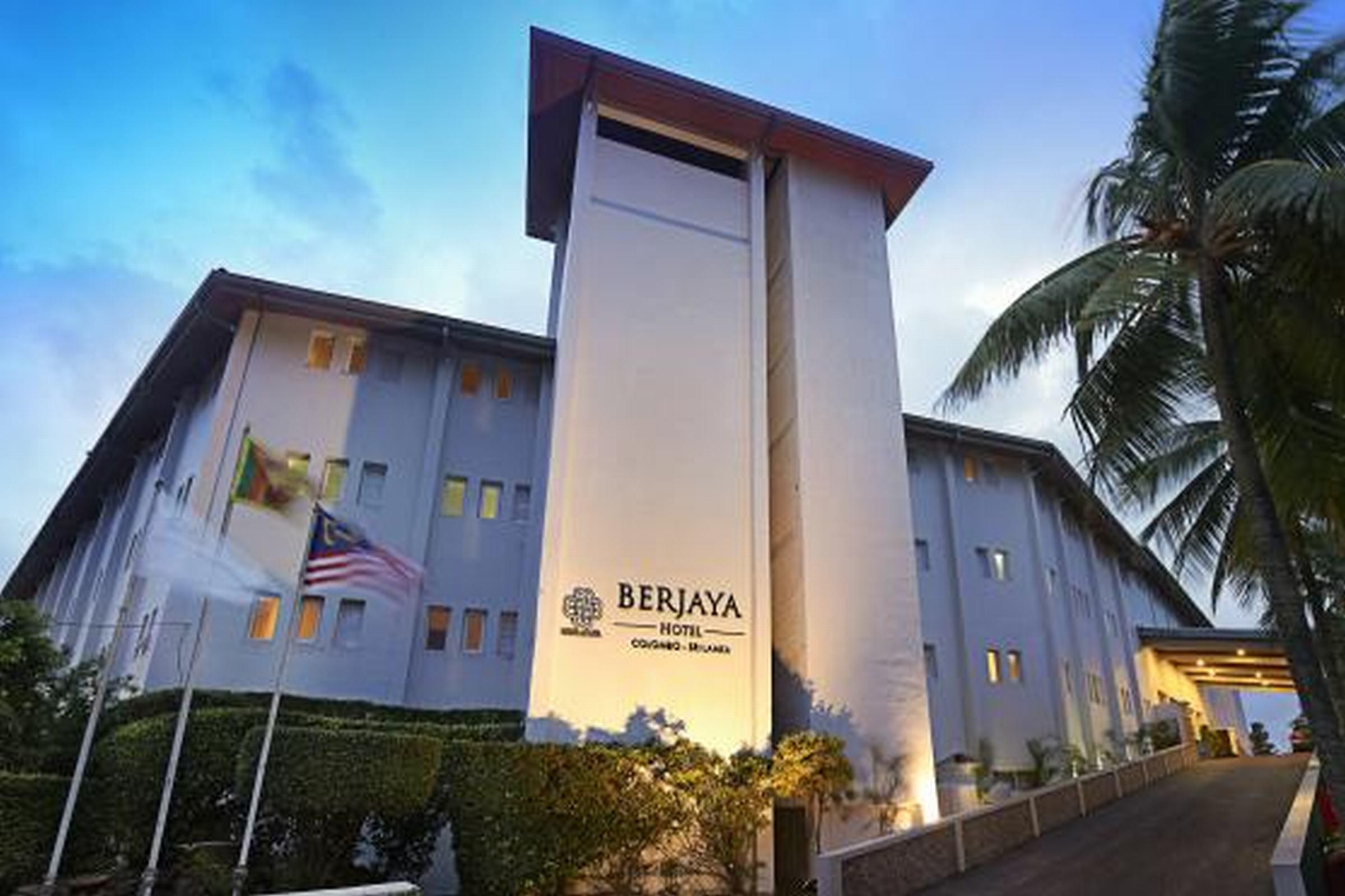 Berjaya Hotel Colombo Dehiwala-Mount Lavinia Екстериор снимка