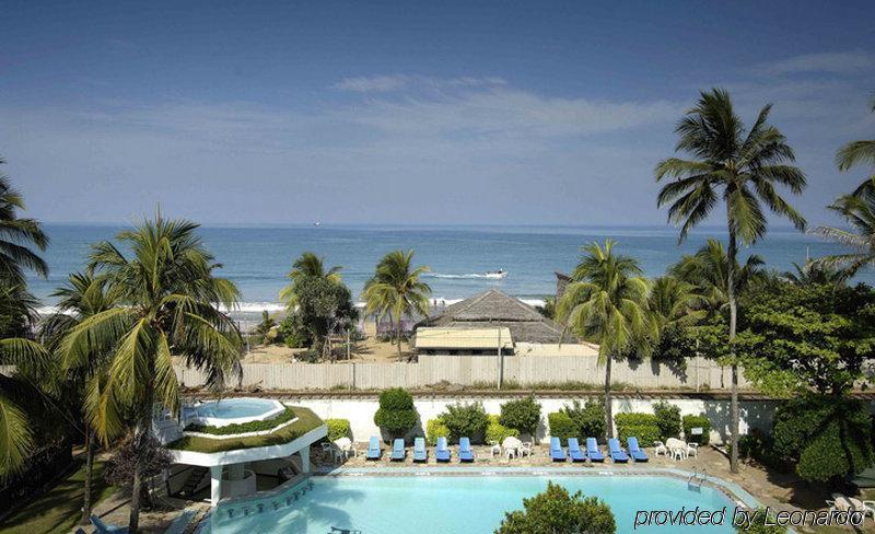 Berjaya Hotel Colombo Dehiwala-Mount Lavinia Екстериор снимка