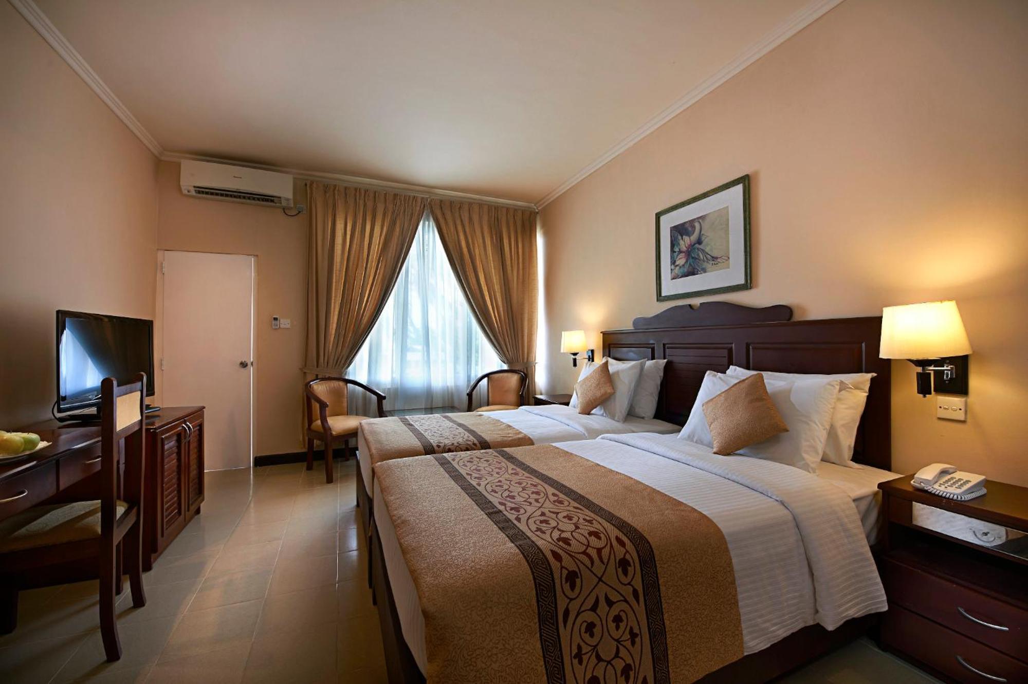 Berjaya Hotel Colombo Dehiwala-Mount Lavinia Екстериор снимка