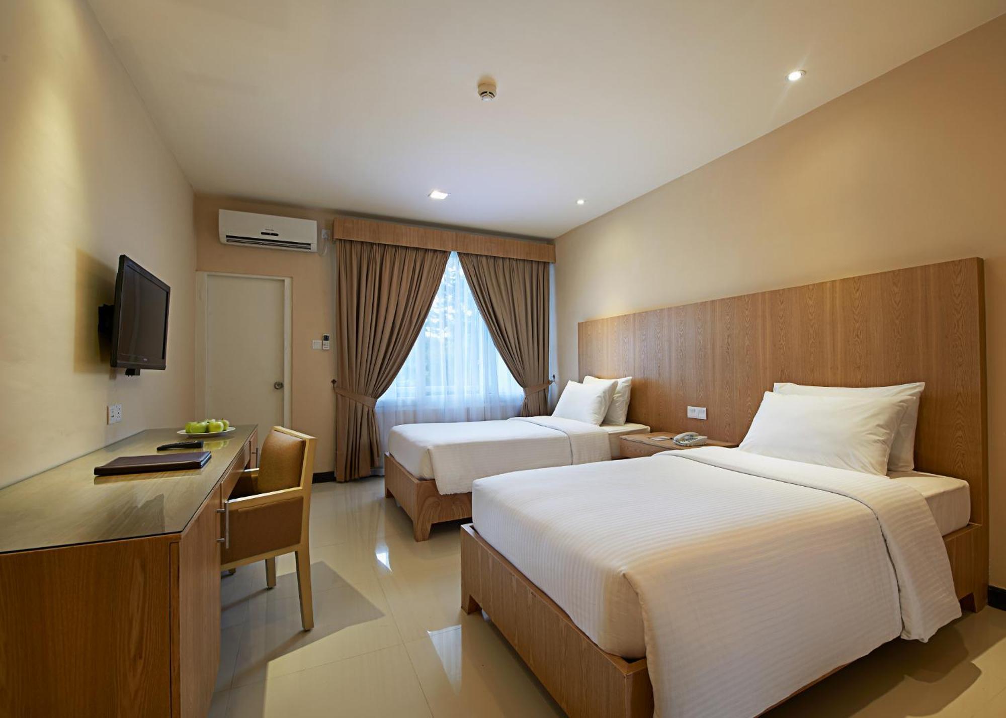 Berjaya Hotel Colombo Dehiwala-Mount Lavinia Екстериор снимка