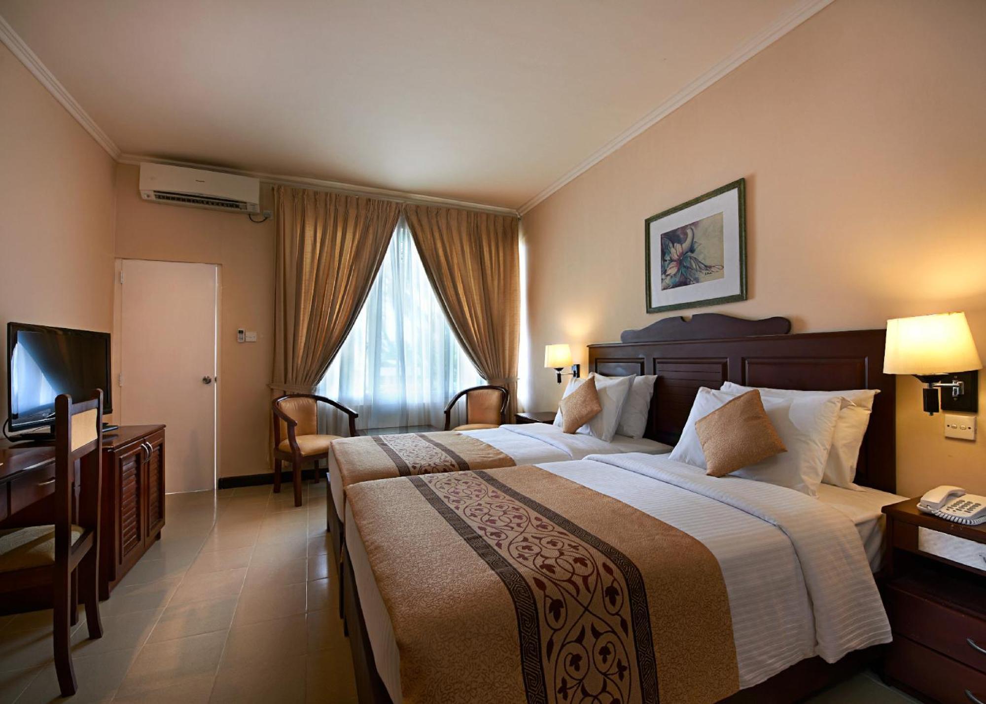 Berjaya Hotel Colombo Dehiwala-Mount Lavinia Екстериор снимка