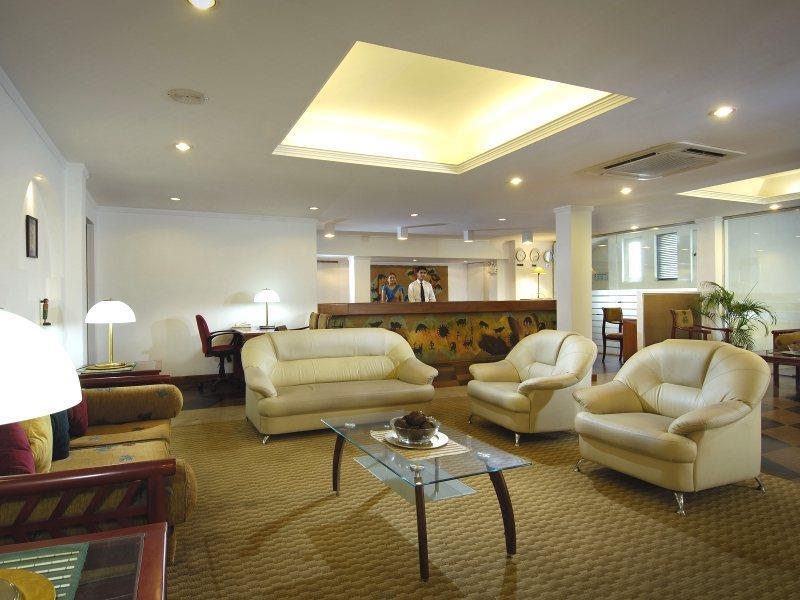 Berjaya Hotel Colombo Dehiwala-Mount Lavinia Екстериор снимка