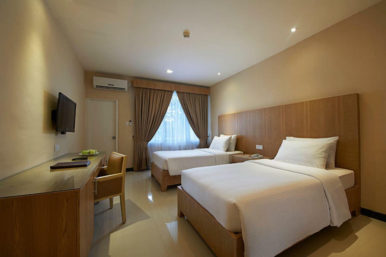 Berjaya Hotel Colombo Dehiwala-Mount Lavinia Екстериор снимка