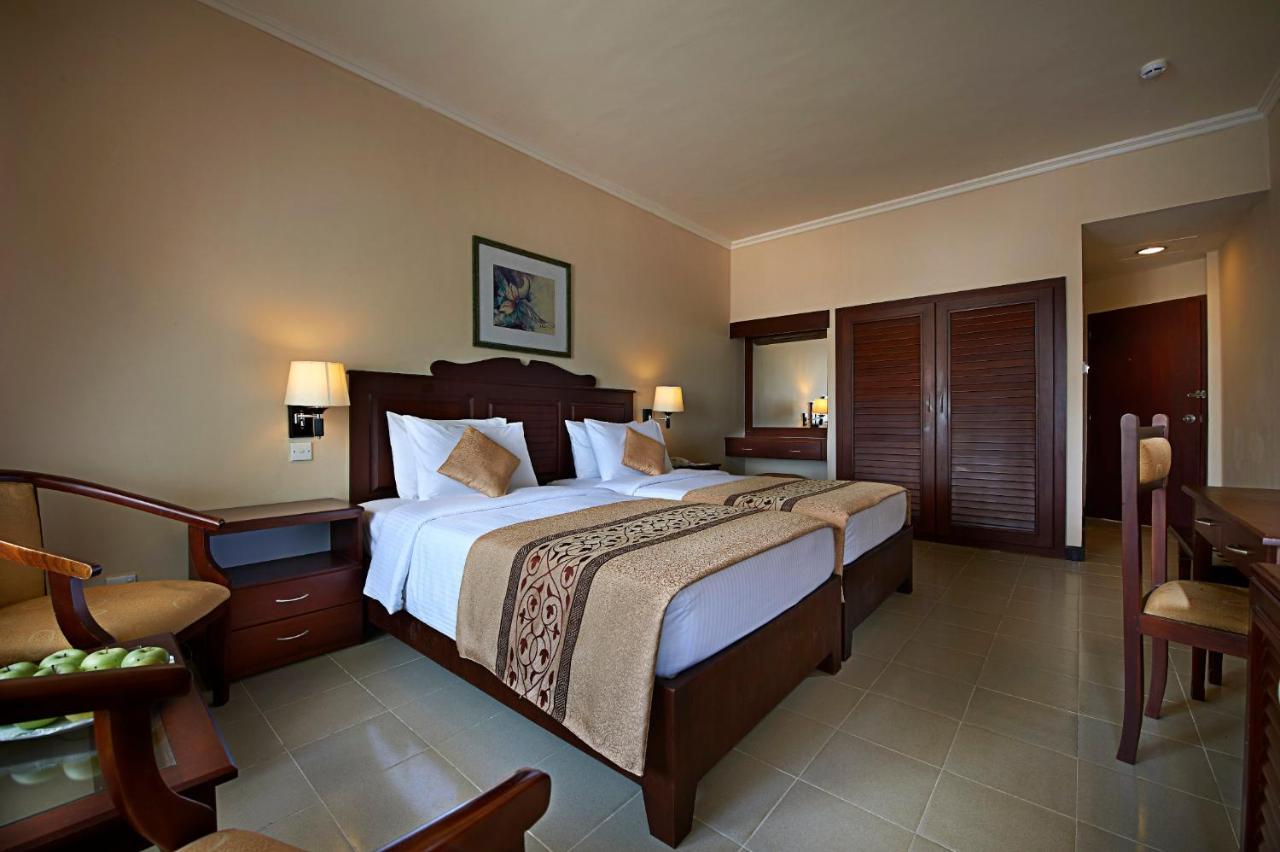 Berjaya Hotel Colombo Dehiwala-Mount Lavinia Екстериор снимка